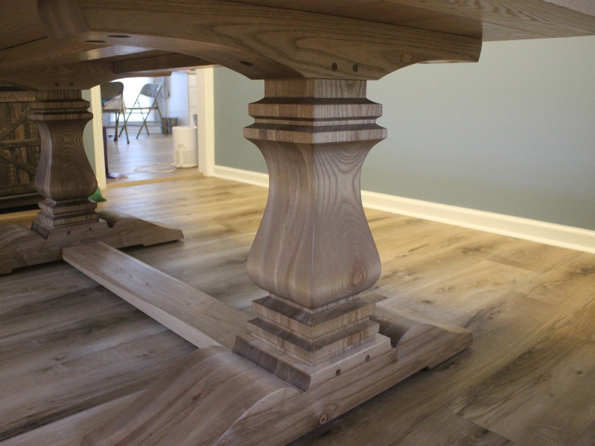 Discover the La Farm Dining Table’s Elegant&nbsp;Design